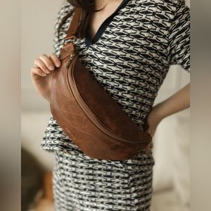 Azaria Amie Fanny pack